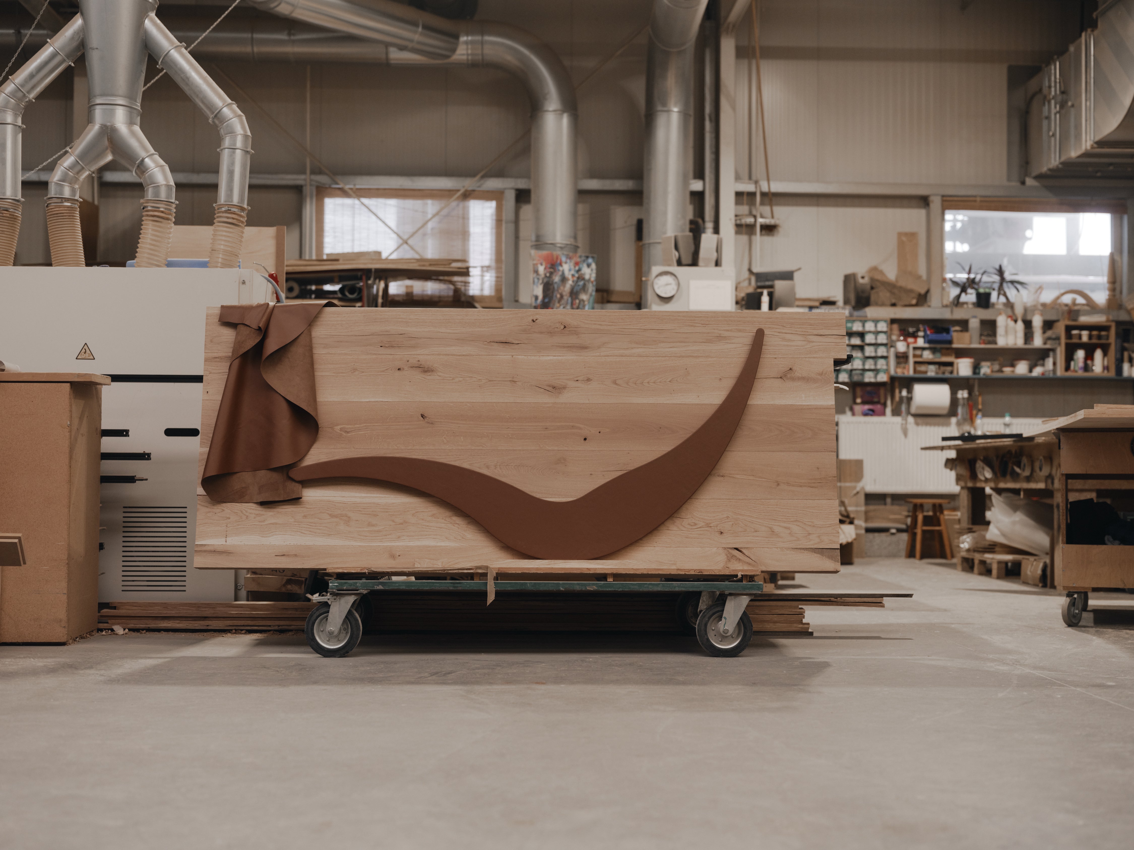 Bracia Dawidczyk — założyciele pracowni stolarskiej i marki NIRE